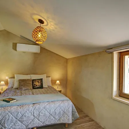 Evasion Champetre Avec Spa, Activites Ludiques Et Confort Moderne - Fr-1-496-310 * Saint-Cyr-les-Vignes