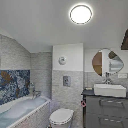 Vakantiehuis Evasion Champetre Avec Spa, Activites Ludiques Et Confort Moderne - Fr-1-496-310